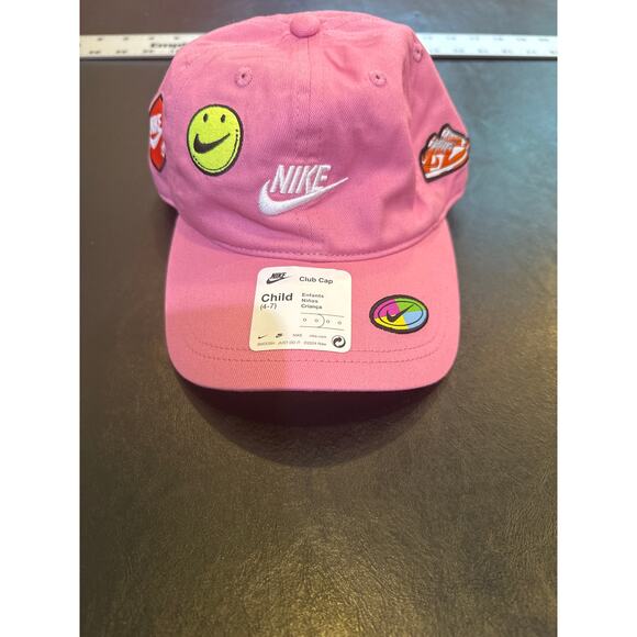 Pink Nike Childs (4-7) club hat - Picture 1 of 4